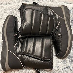 Lands End Youth Size 4M Black Puffer Snow Boots Waterproof Winter Warm Insulated